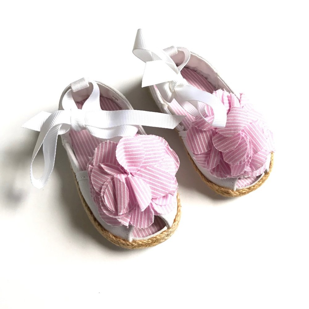 NURSERY RHYME Baby Girl Shoes Pink & White Size 3